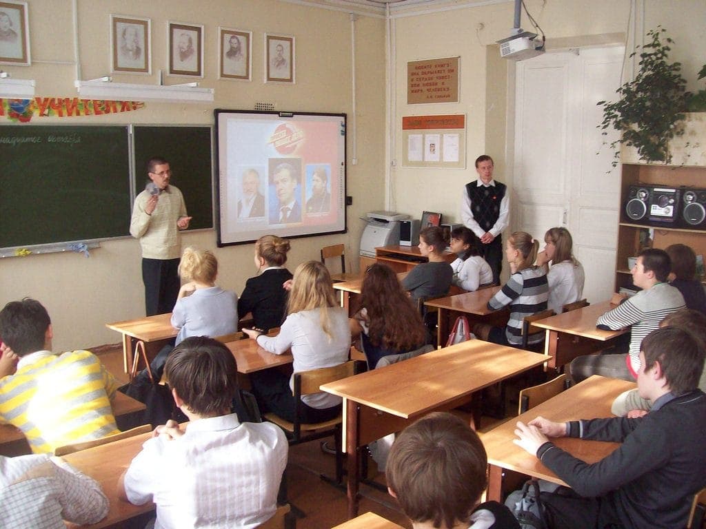 12.10.12 Впервые проведены 2 программы «Общее Дело» в г. Кинешма для учеников школы и гимназии