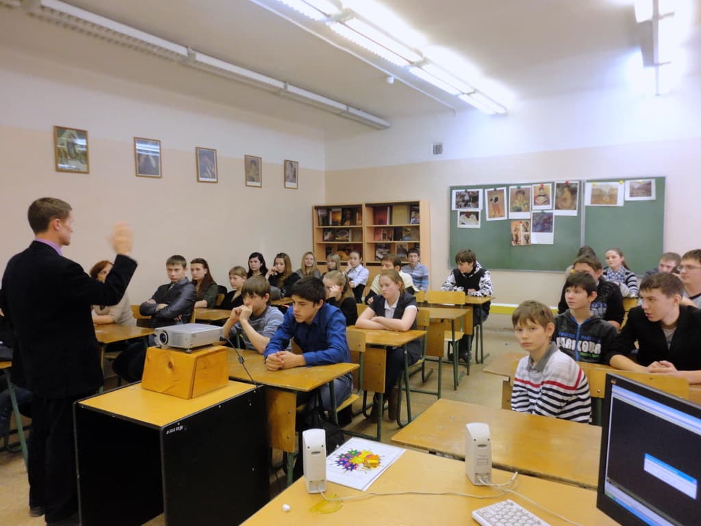 13.12.13 Презентация Общего Дела в шк.№ 93 в 9Б кл. г.Железногорска Красноярского края