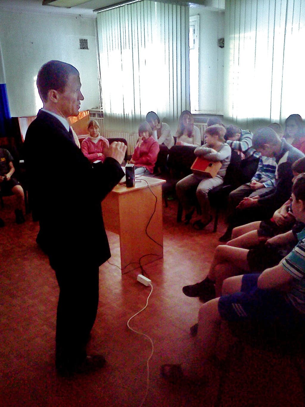 02.02.14 Проект Общее Дело на встрече с преподавателями и воспитанниками Детдома г. Железногорска Красноярского края