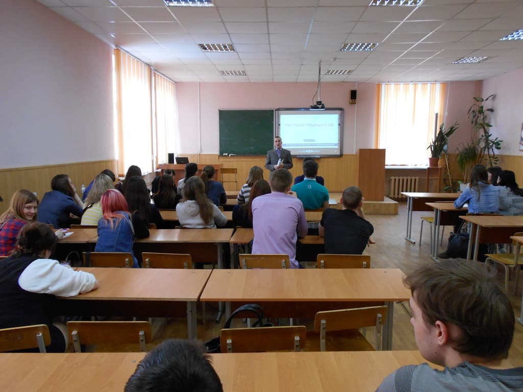 22.04.15 Общее дело в Псковском кооперативном техникуме