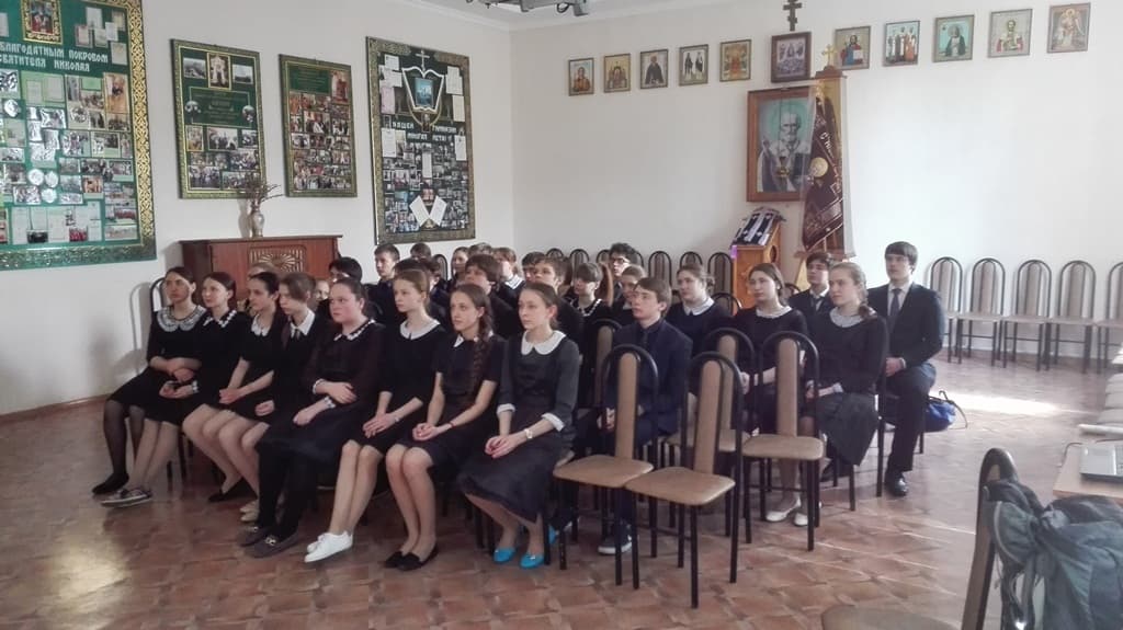 08.04.16 Общее дело в Православной гимназии г. Кисловодска Ставропольского края