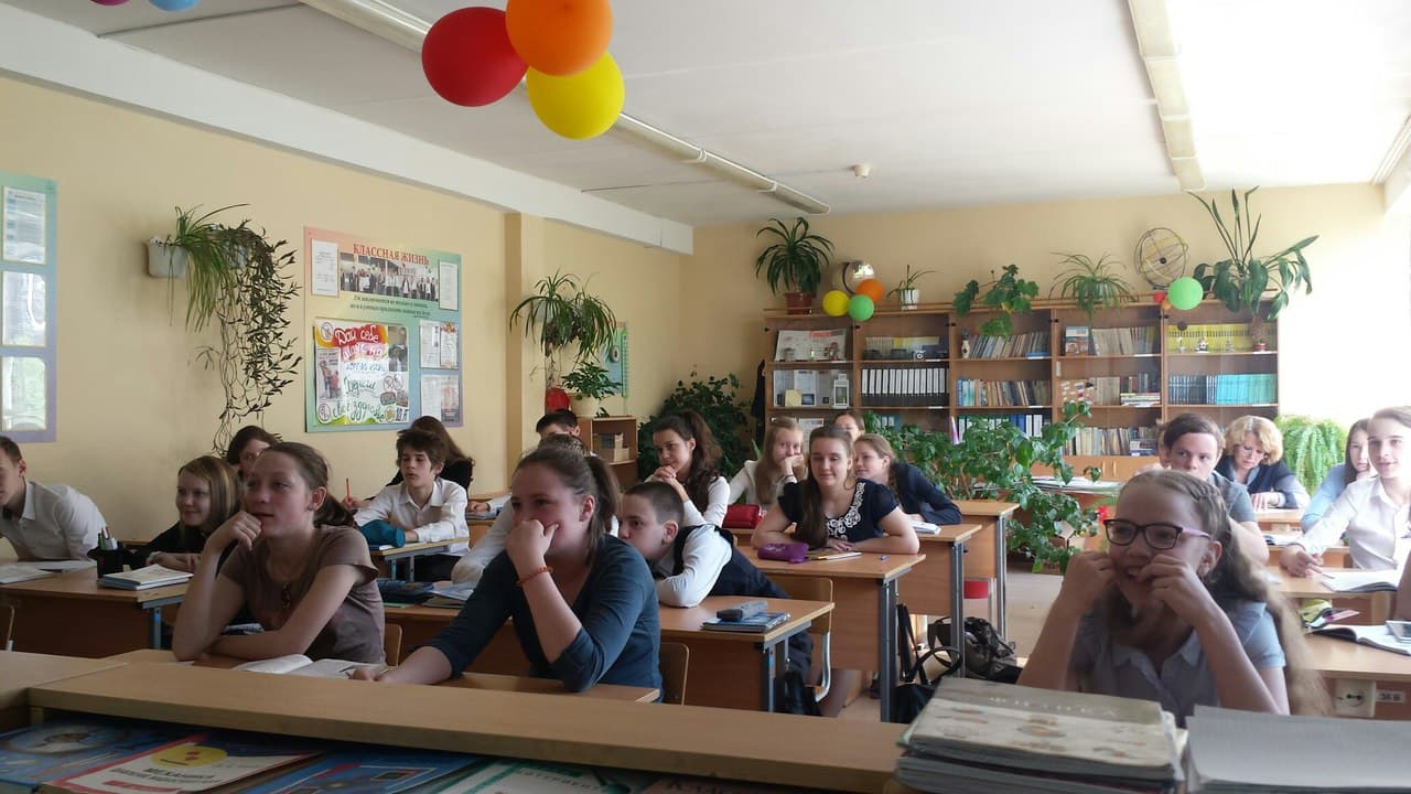 Лекторы ВОО «Общее Дело» провели беседу с учениками гимназии №161 города Екатеринбурга о распространенных мифах пользы алкоголя