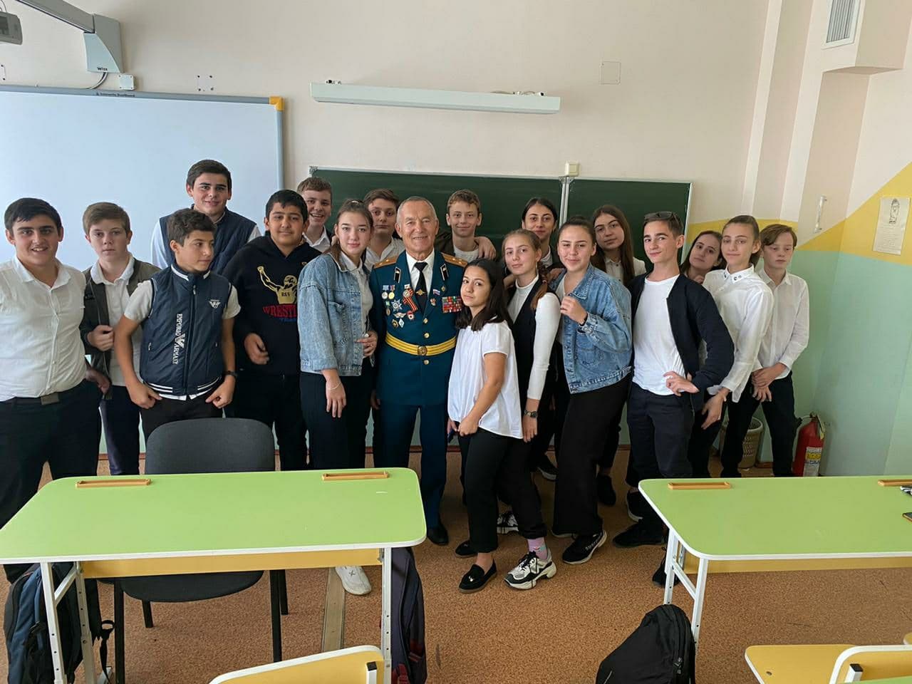 Урок в средней школе №67 с.Черешня Сочи