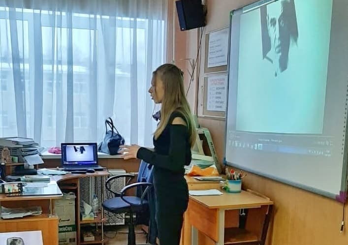 Дебют добровольца московского отделения «Общего Дела» — занятие в Щелковском лицее №7