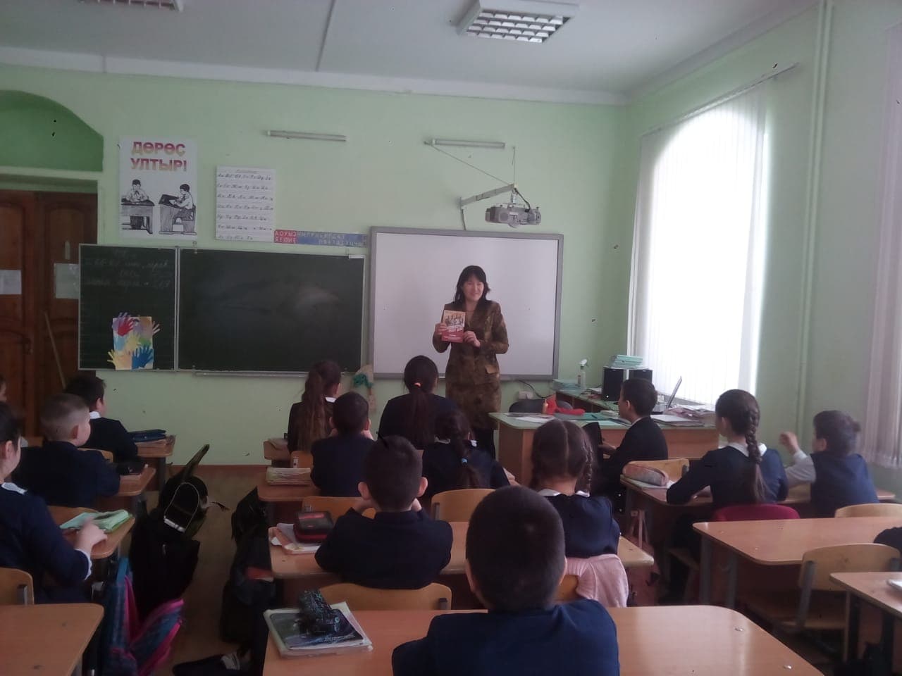 Беседа по фильму «Путь героя» в 4 классе Башкирской гимназии им.Яныбая Хамматова г.Белорецк