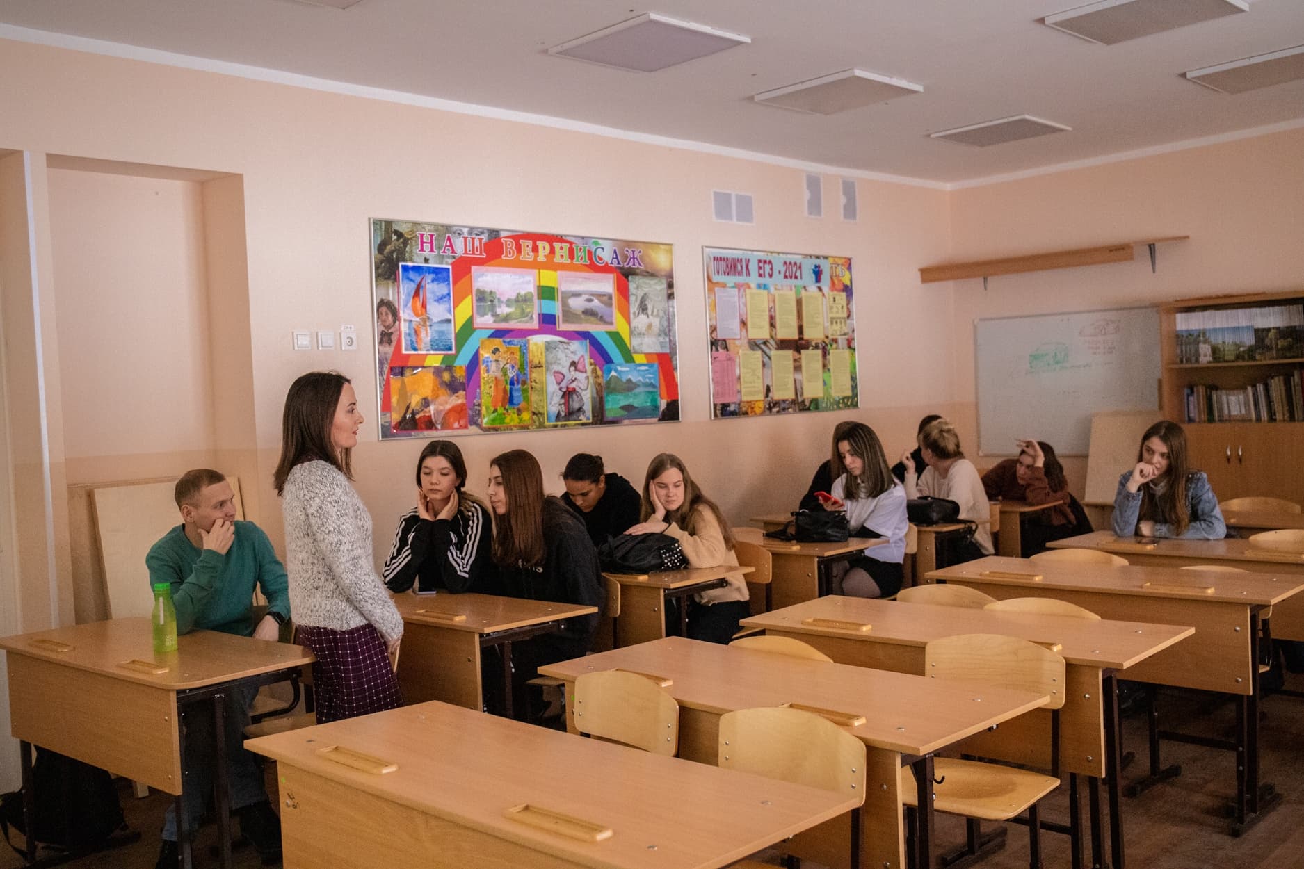 «Тайна Природы женщины» для учениц 11-х классов краснодарской школы №42