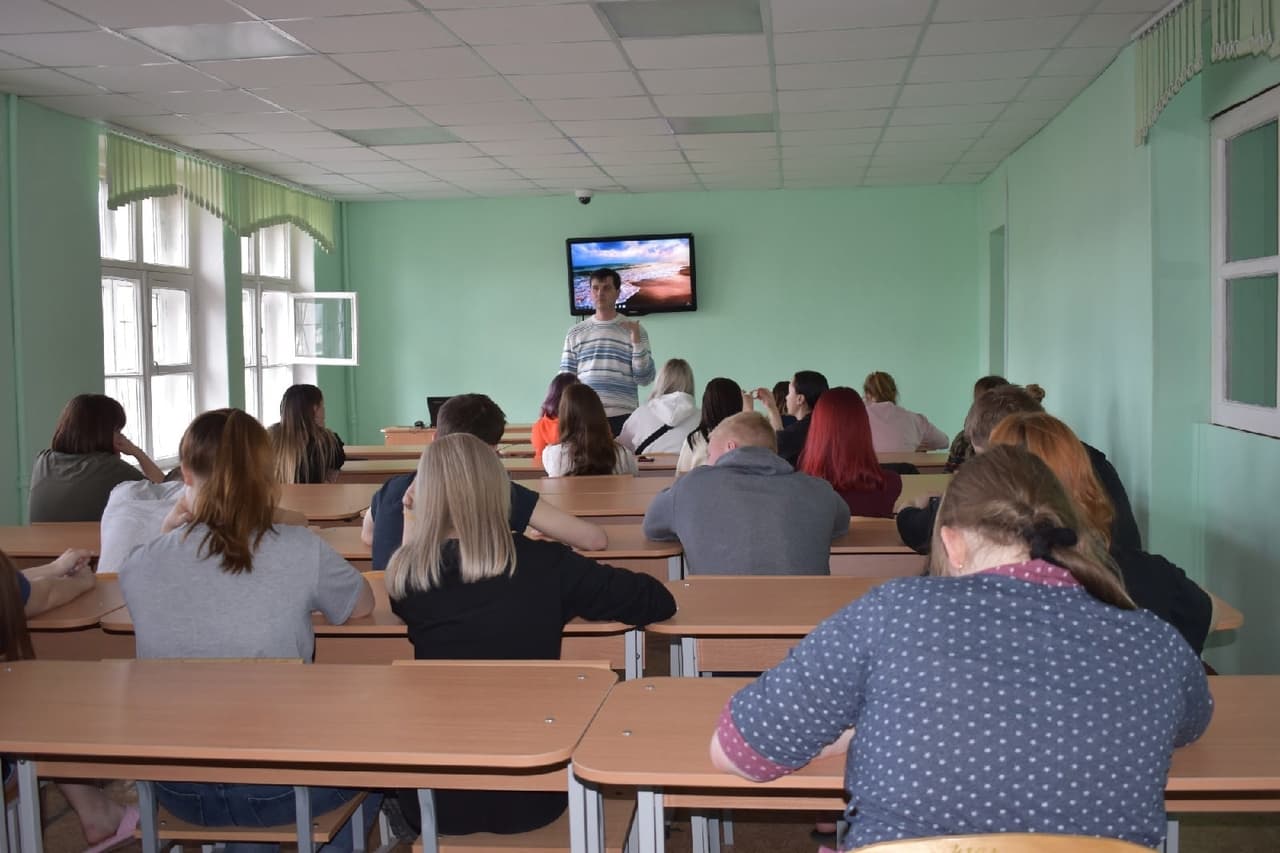 Мероприятие по профилактике использования ненормативной лексики для студентов Уральского Государственного Колледжа им.И.И.Ползунова г.Екатеринбурга