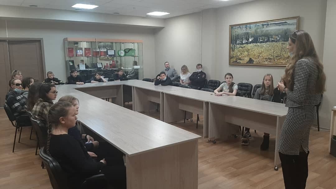 Беседа о вреде курения в Доме дружбы народов г.Красноярска