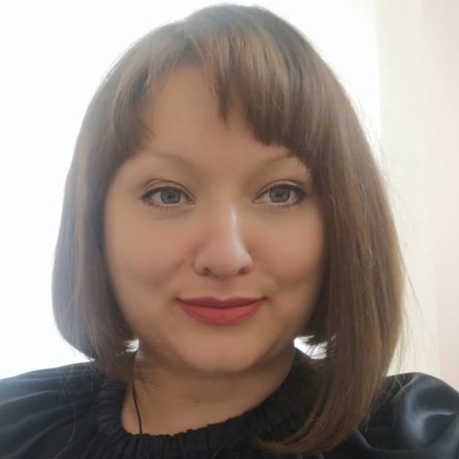 Колесникова Елена Карловна