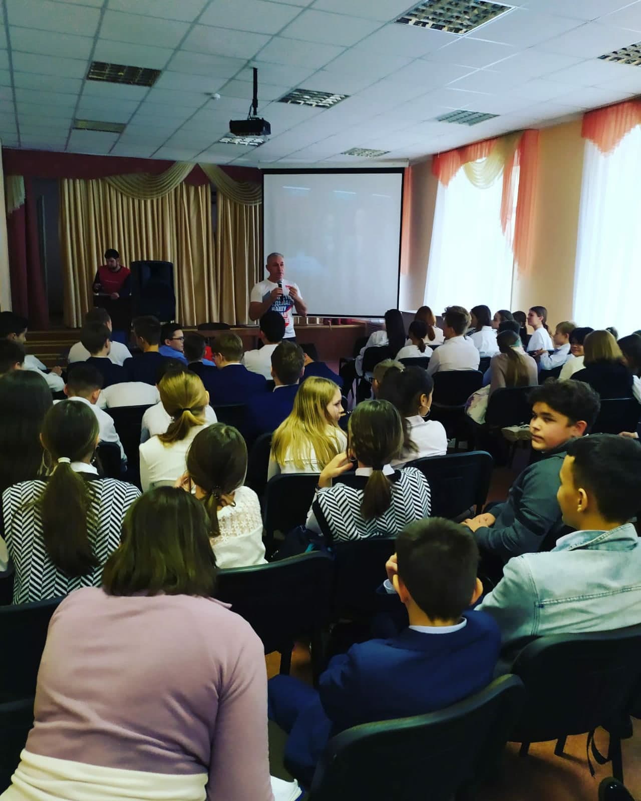 Возобновилась работа с учениками школы №7 г.Альметьевска