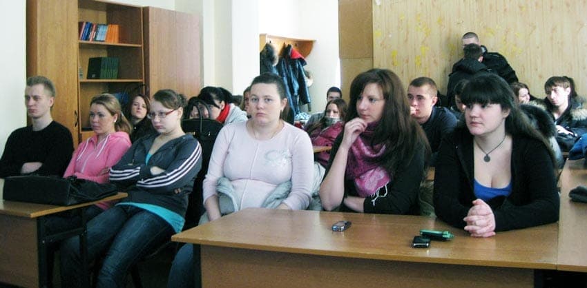 07.02.12 Уроки здорового образа жизни «Общее Дело» в Московском колледже мебельной промышленности