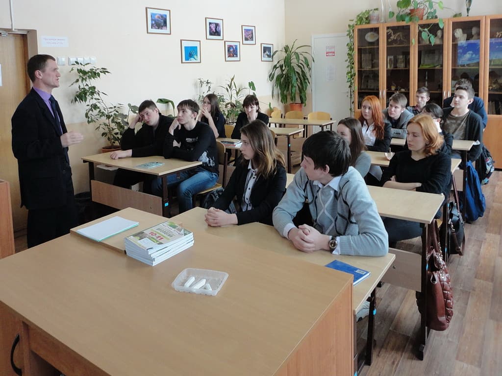 14.02.14 Общее Дело на встрече с учениками 10в класса гимназии №91 г. Железногорска Красноярского края