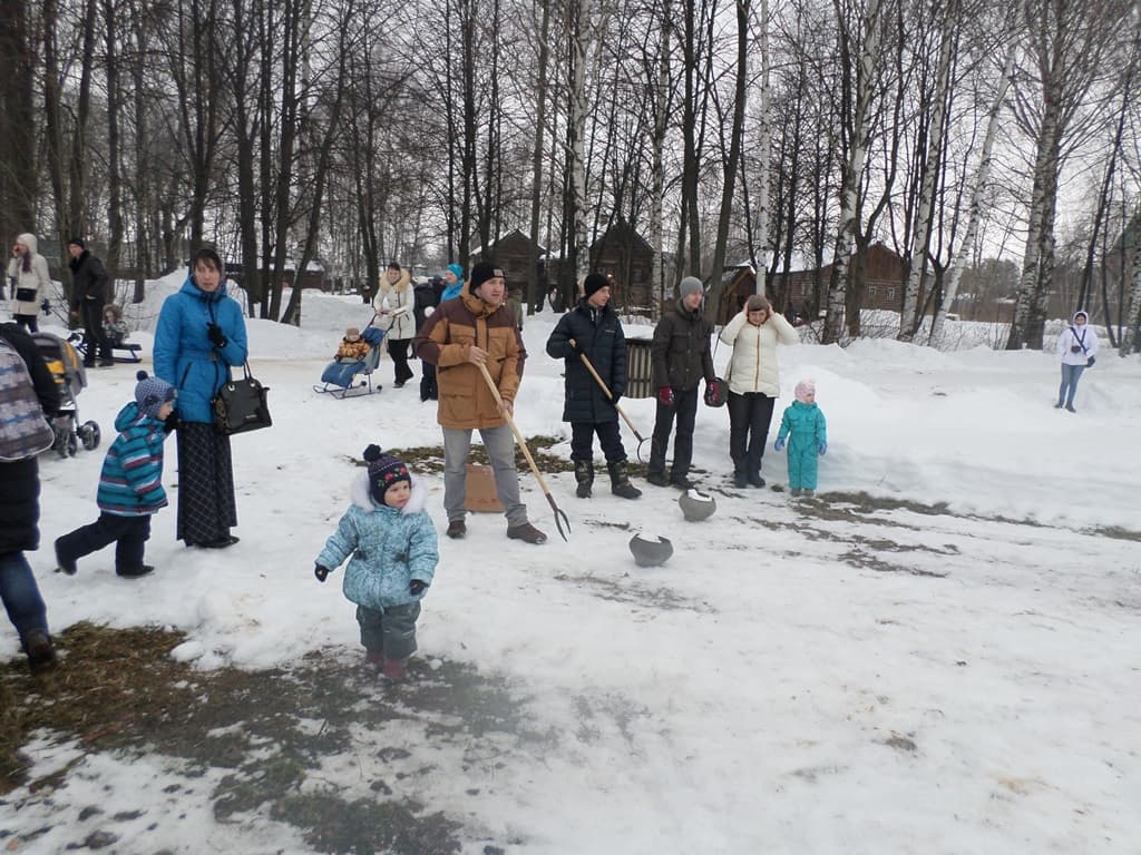 Трезвая масленица в музее заповеднике «Костромская слобода»