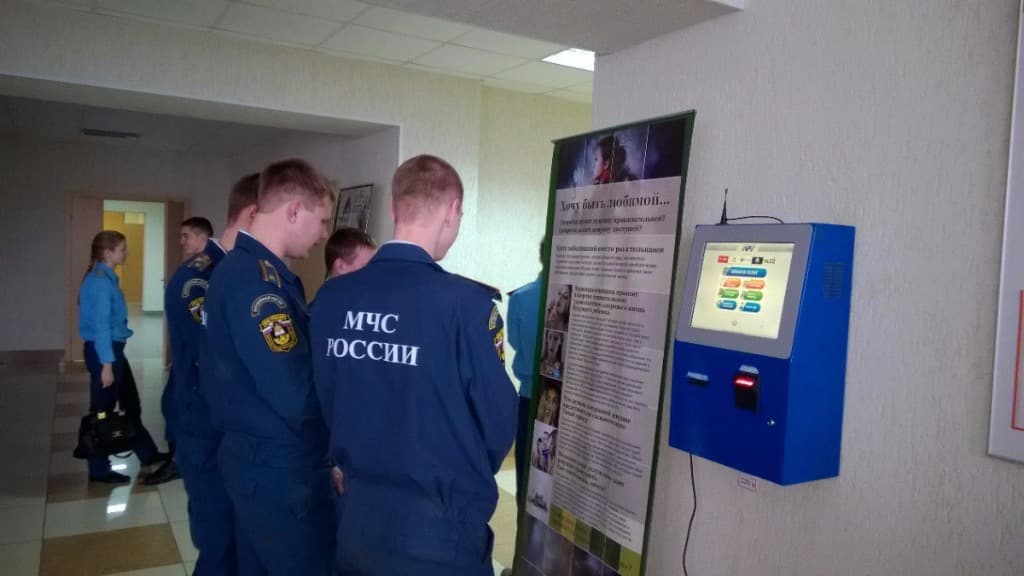 11.03.15 Активисты ВОО «Общее дело» организовали выставку в Ивановской пожарно-спасательной академии