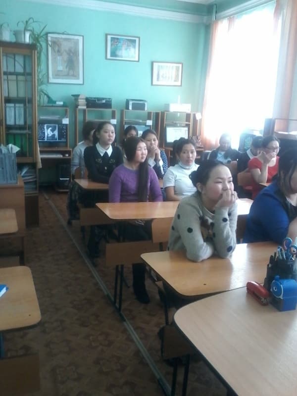 09.03.16 Общее дело в Кызылском колледже искусств республики Тыва