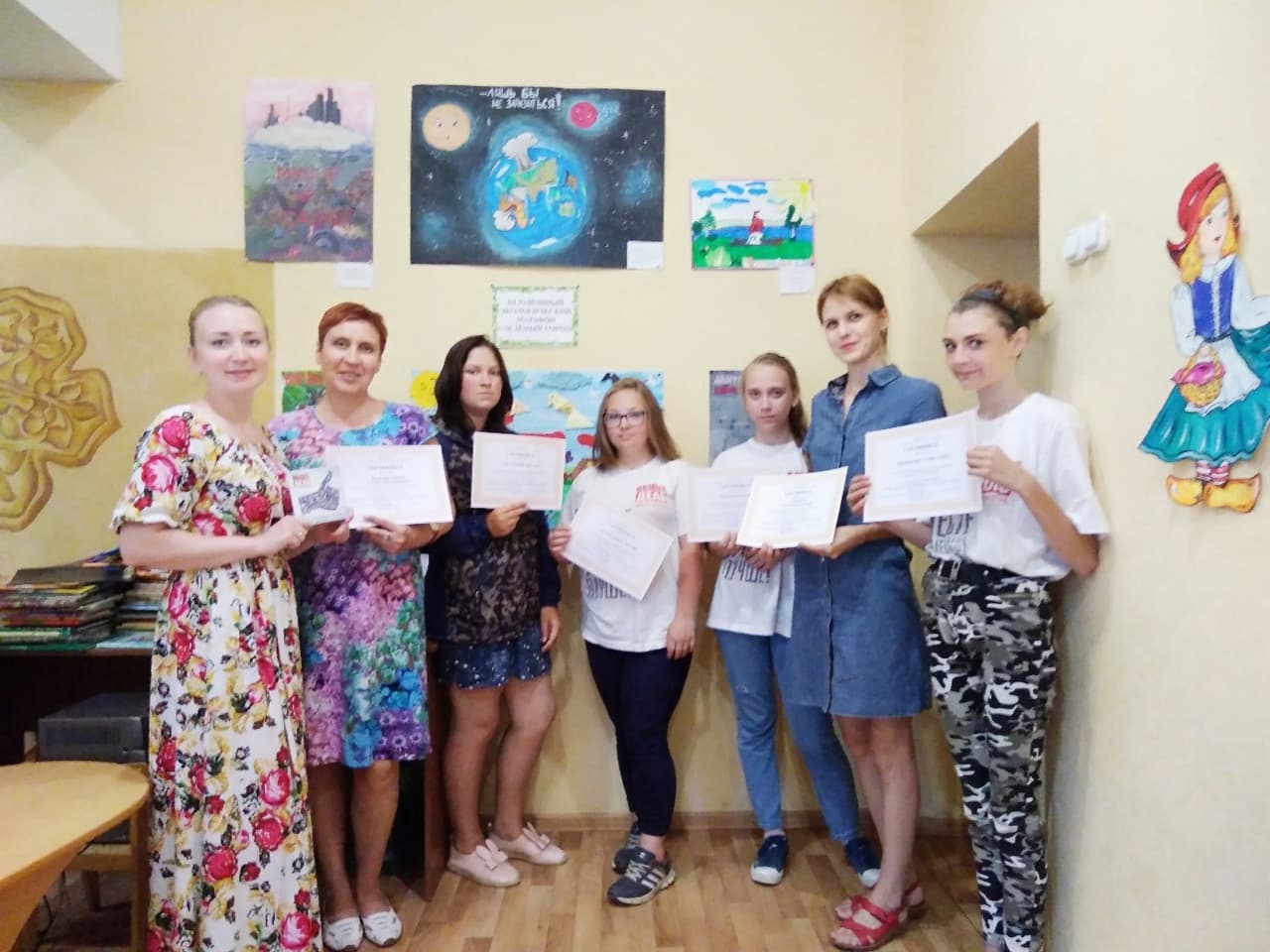 Волонтёры-школьники Конец-Броской школы города Краснокамск проводят занятия в ЦДБ им. П.П. Бажова