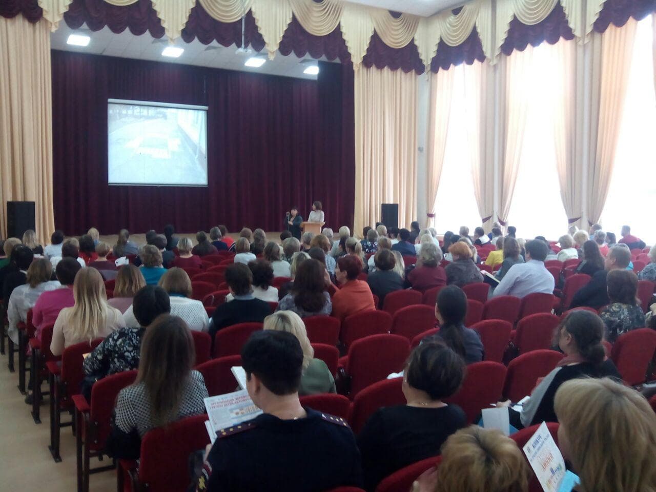 «Общее дело» проводит профилактическую площадку для заместителей директоров по воспитательной работе всех школ города Омска