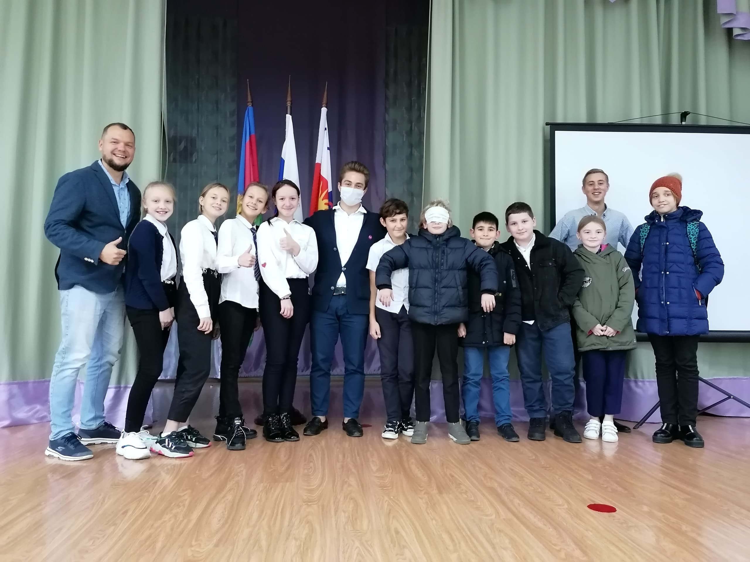 Команда добровольцев провела 2 урока для пятиклассников школы №24 г.Сочи