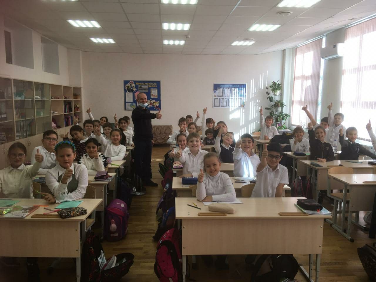 Урок о вреде табачных изделий для учеников Гимназии №15 г.Сочи