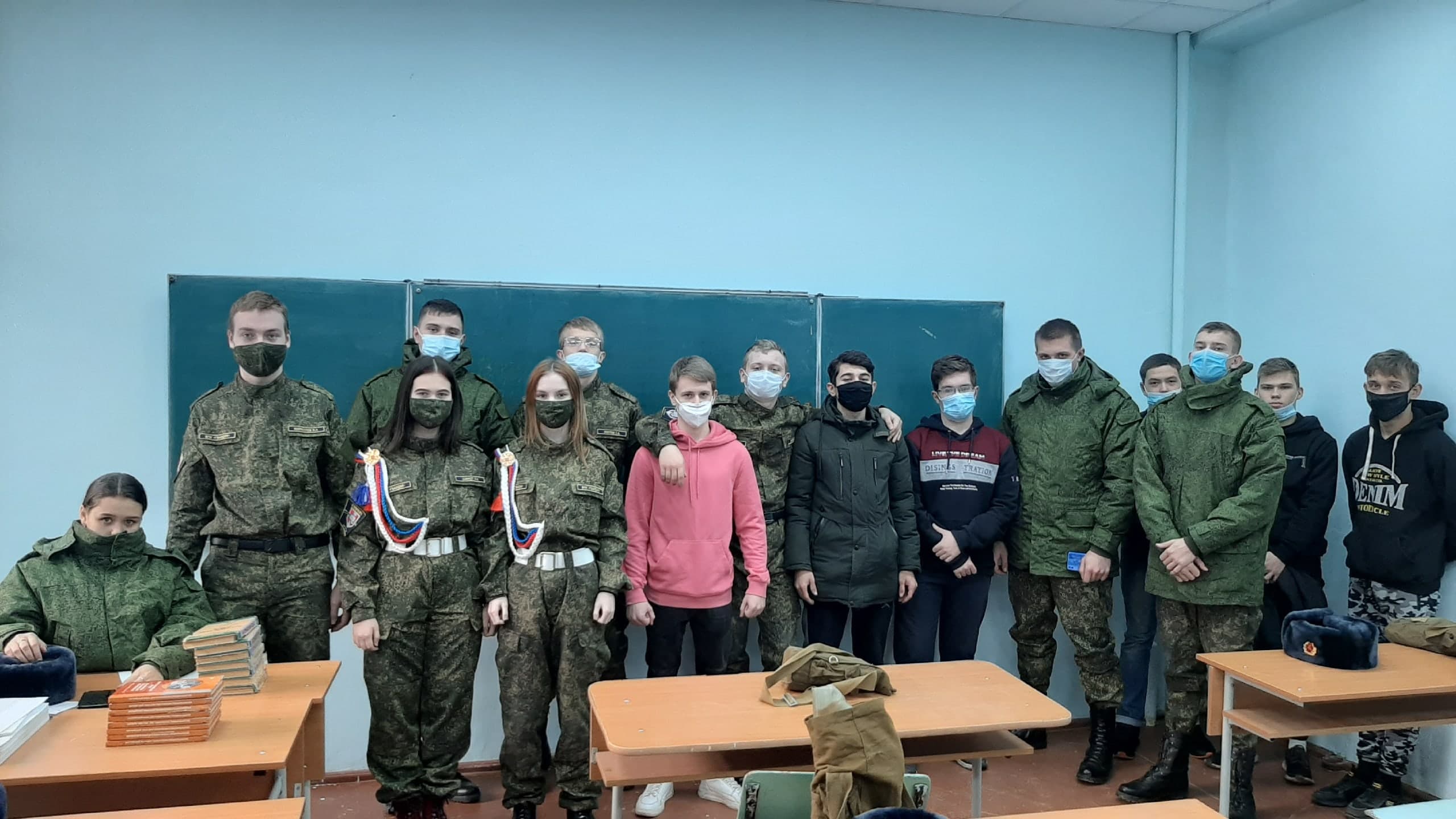 Активисты клуба «Гвардия» провели занятия со студентами Красноярского техникума сварочных технологий и энергетики в рамках конкурса «Здоровая Россия — Общее Дело»