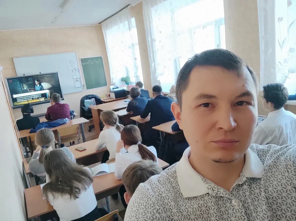 Лекция по профилактике компьютерной зависимости в гимназии №90 г. Казань