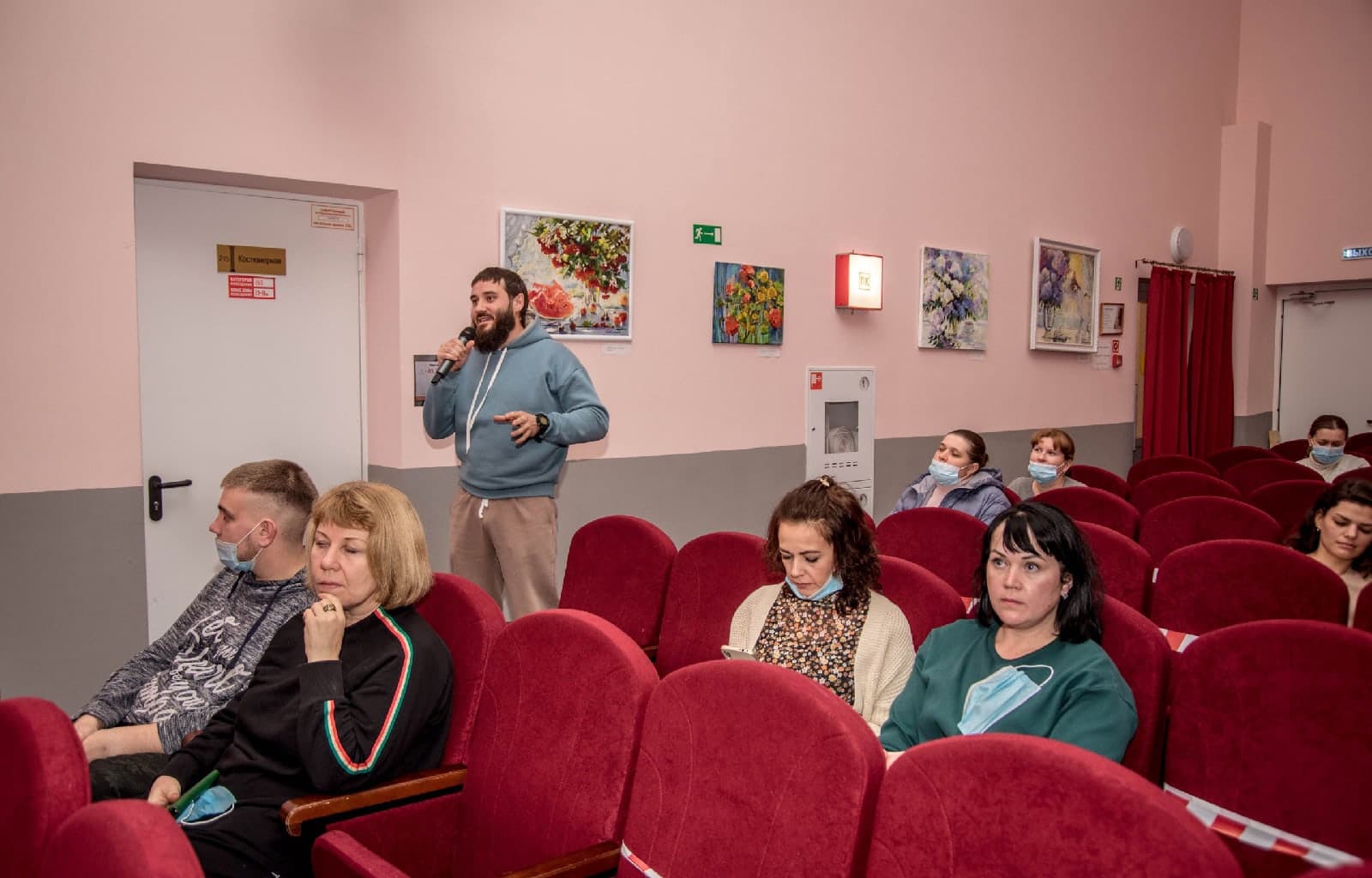Просветительское мероприятие в Доме культуры поселка Верхнее Дуброво