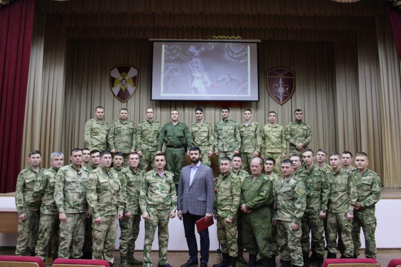 В Екатеринбурге прошли занятия для офицеров Росгвардии, проводящих в своих подразделениях воспитательную работу
