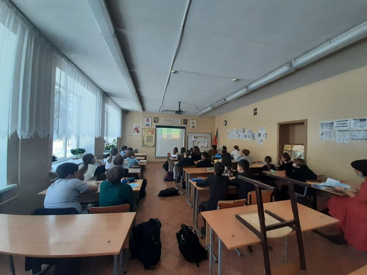 Два урока по профилактике курения в казанской средней школе №24