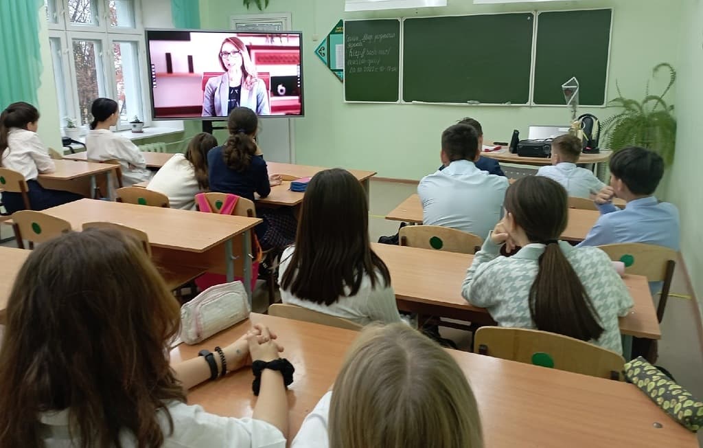 Шавалиев И.М. провёл интерактивное занятие по профилактике употребления вейпов